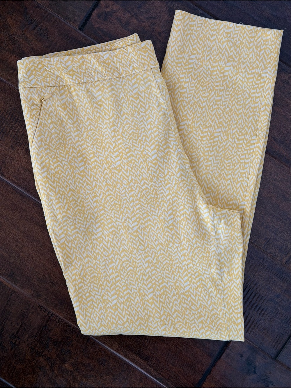 Renuar Women’s 💛Yellow & White🤍 Patterned Pants - Size 🔟